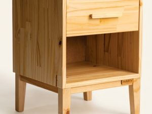 LINO <span style="font-weight: 300; font-size: 24px; display: block;">mesa de noche</span>